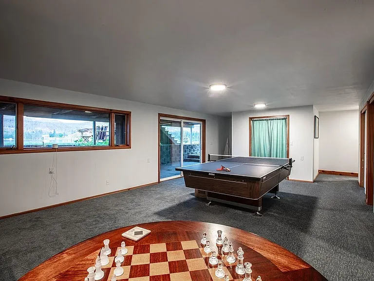 170 Flatwater Ln — Photo 37