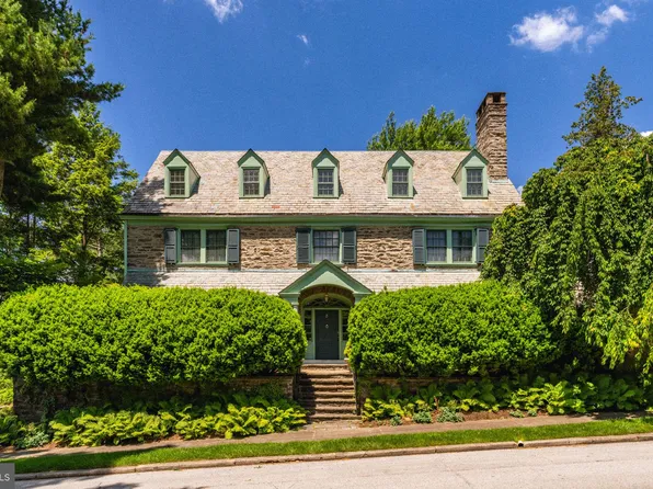 3 Norman Ln, Philadelphia, PA 19118