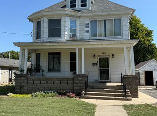 200 S Main St, Winchester, IL 62694
