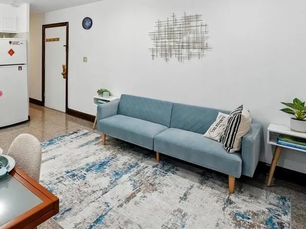 164 Ogden Avenue image 1 of 29