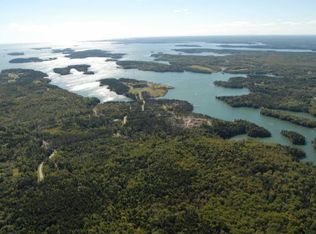 8 Gaunt Neck Rd, Cushing, ME 04563