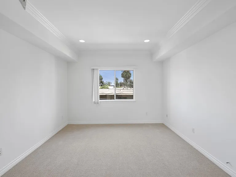3328 Oakhurst Ave — Photo 6