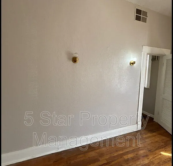 1114 N El Paso St #5 — Photo 17