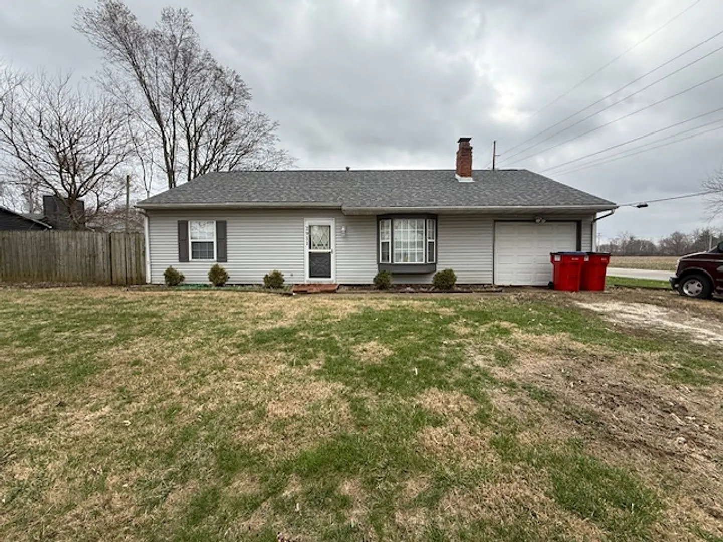 2911 Lawndale Dr photo 1