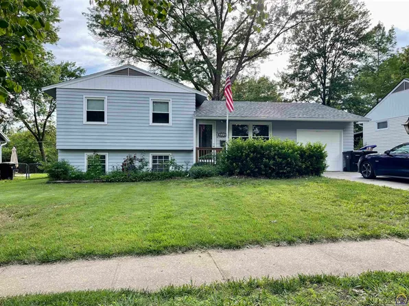 2543 SW Belle Ave, Topeka, KS 66614