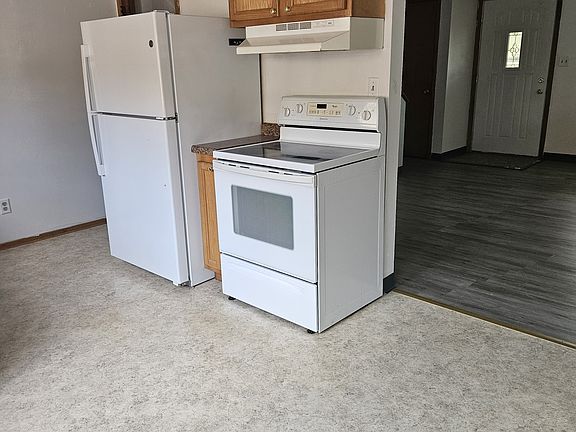 3rd image of 741 3rd Ave E #741