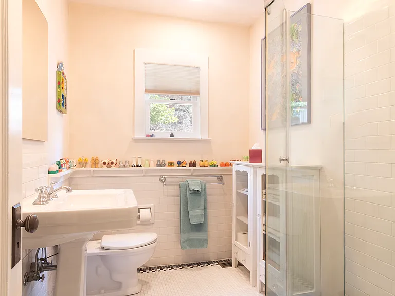 217 E Santa Fe Ave — Photo 11