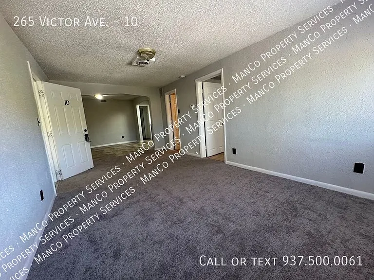 265 Victor Ave #10 — Photo 6
