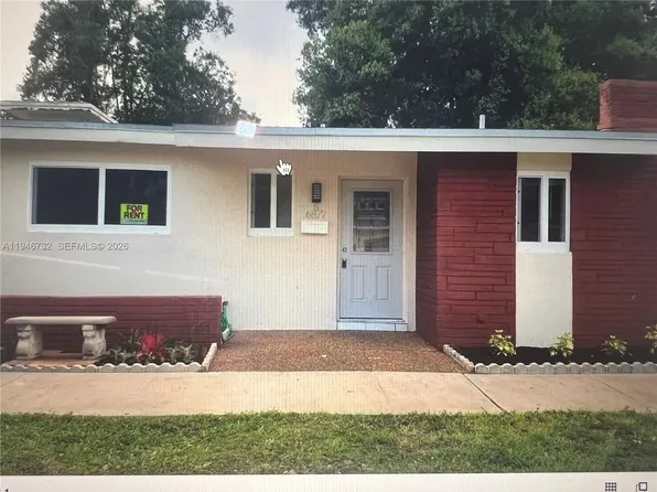 6877 NW 30th St #5, Fort Lauderdale, FL 33313