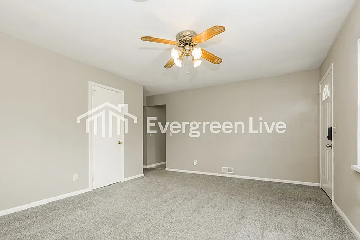 3817 E 5th St — Photo 3