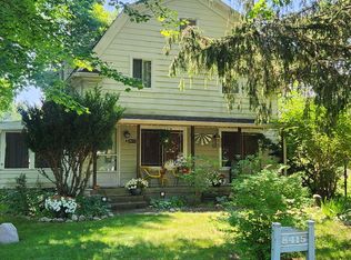 8415 Huron River Dr, Dexter, MI 48130