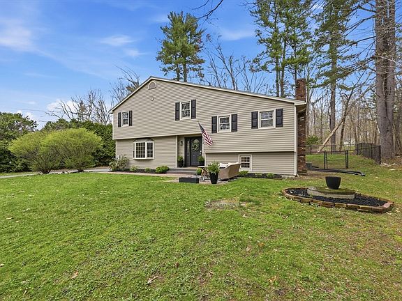3rd image of 84 Allen Rd
