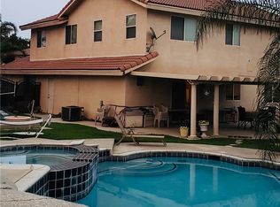 9876 Skyland Ct, Fontana, CA 92335