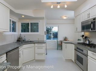 6078 Colton Blvd, Oakland, CA 94611