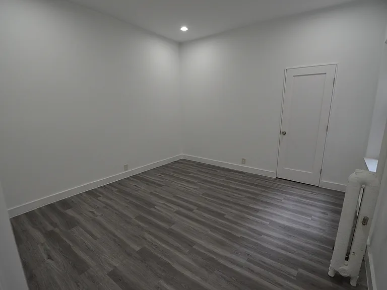 111 Peterborough St #5 — Photo 7