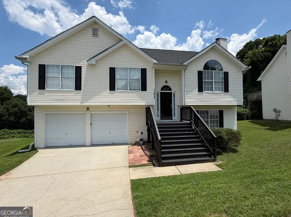 11072 Pebble Ridge Dr, Hampton, GA 30228
