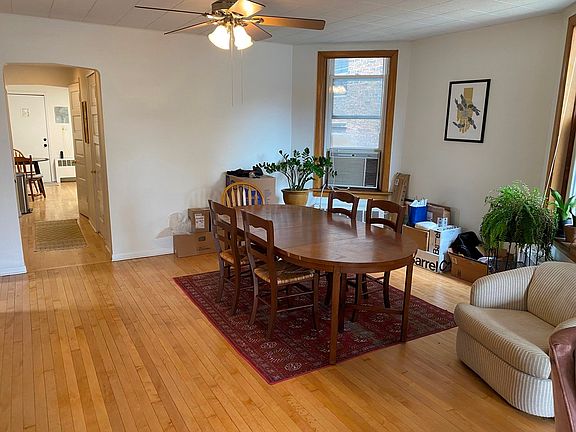5th image of 2246 W Augusta Blvd #1