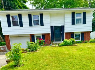 289 Alfonso Dr, Rochester, NY 14626