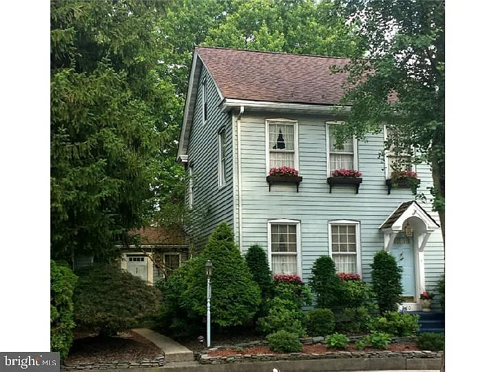 120 S Franklin St photo 1