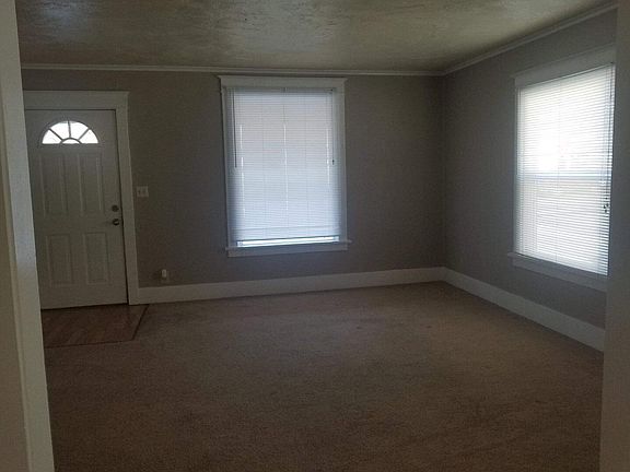 4th image of 429 W Knox Ave APT A