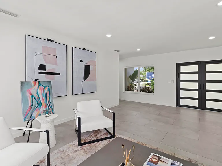 21303 NE 18th Pl — Photo 7