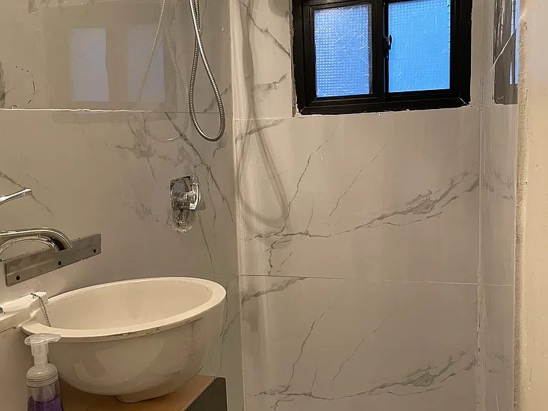 41 Essex Rd #2 — Photo 3