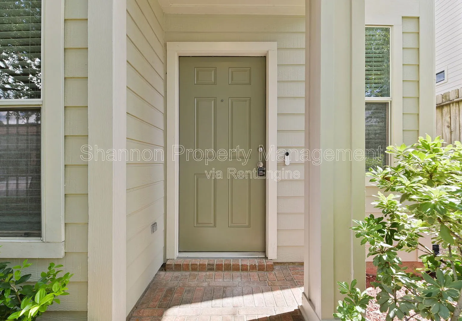 2 bed, 2.0 bath, 1240 sqft, $1,950 — Photo 3