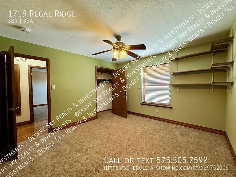 1719 Regal Rdg — Photo 33