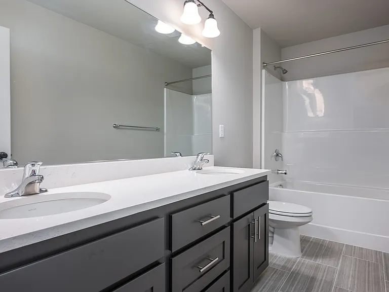 10510 NE 104th St — Photo 13