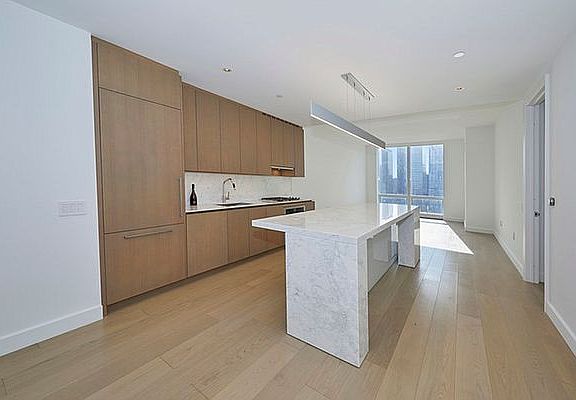 3rd image of 15 Hudson Yard #29J