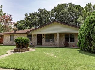1326 Rosetta St, Lake Charles, LA 70607