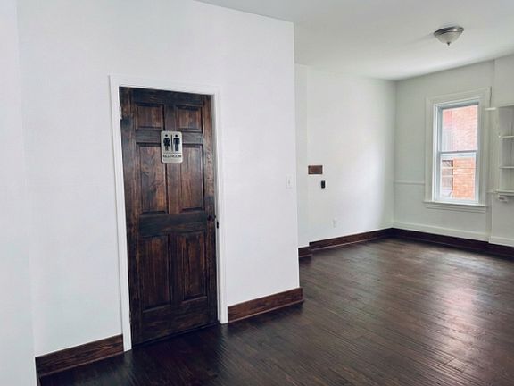 4th image of 34 S Union St