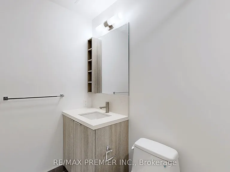 2020 Bathurst St #1116 — Photo 16
