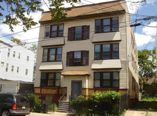 24 Ellis Ave, Irvington, NJ 07111