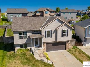 8506 Sheffield St, Omaha, NE 68122