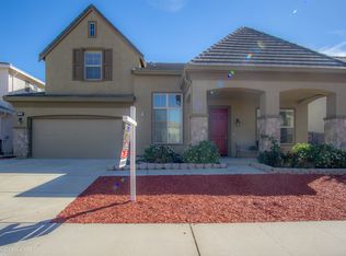 9813 Peters Ranch Way, Elk Grove, CA 95757