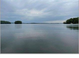 260 Pine Rd, Guntersville, AL 35976