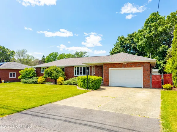 61 Ahl Avenue, Albany, NY 12205