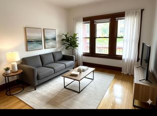 220 E Smith St, Milwaukee, WI 53207