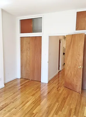 Rented by Aryeh Realty | media 28