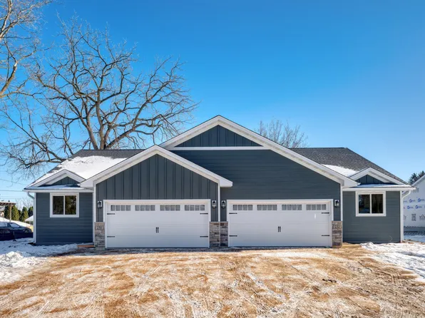 230 S Chestnut St, Ellsworth, WI 54011