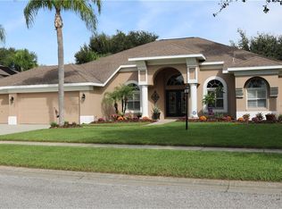 3910 Whisper Grove Ct, Valrico, FL 33594