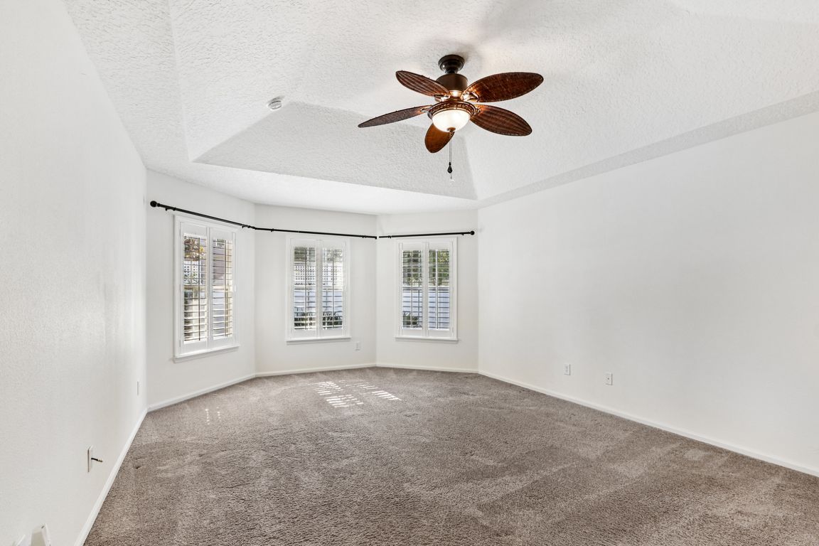 Blackwater Ct-S2207-027.jpg
