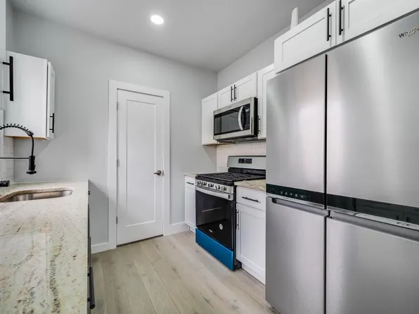1905 N Taylor St, Philadelphia, PA 19121