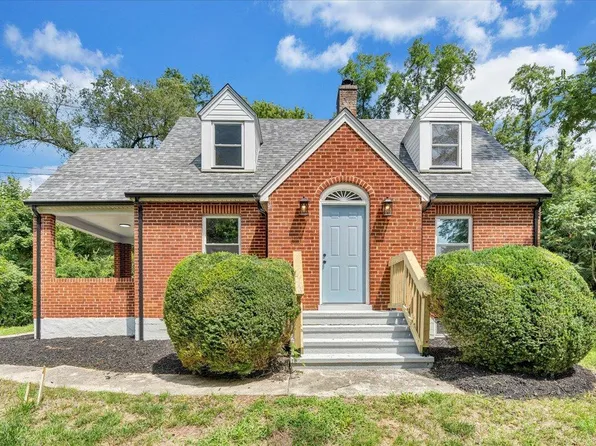 2013 Peters Creek Rd NW, Roanoke, VA 24017