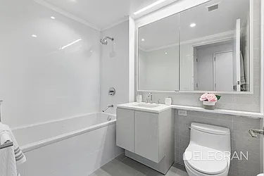 Rented by (Legacy) Elegran