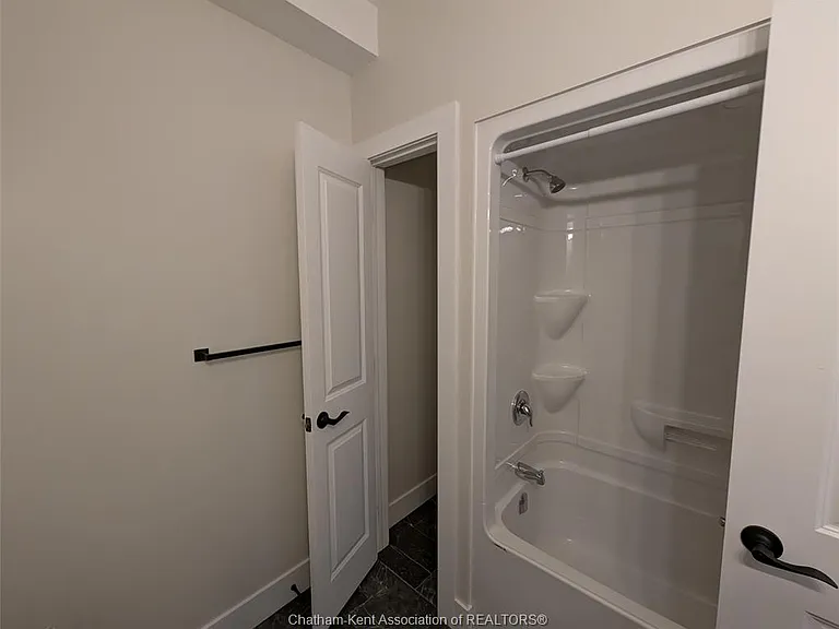 24254 Winter Line Rd #2B — Photo 12