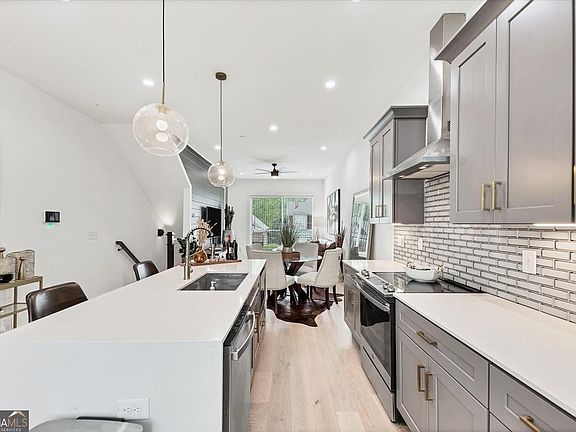 5th image of 701 Pryor St SW #5