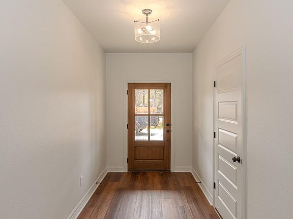 5th image of 7820 Tolivar Rd