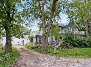 5N552 Hanson Rd, St Charles, IL 60175